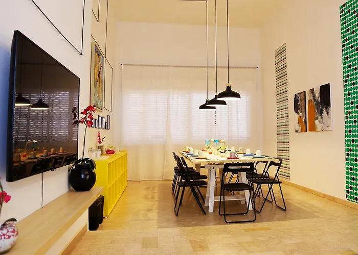 Dimora Hostel